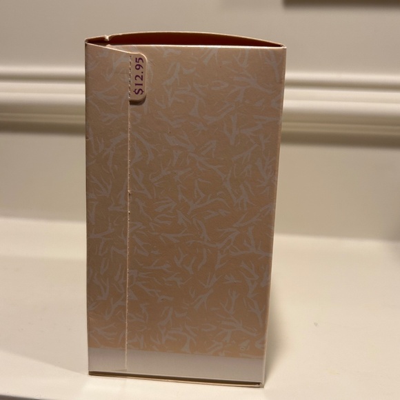 Hallmark Springtime Barbie Ornament - Picture 8 of 8